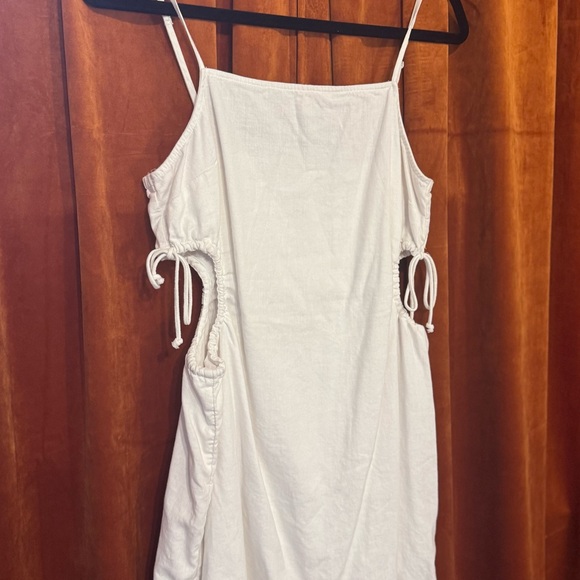 Aerie White Linen Dress w Cut Outs - Size Medium - Picture 5 of 5
